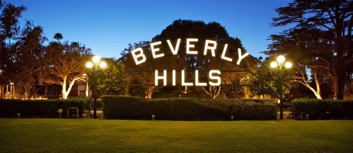 Beverly Hills Sign at night