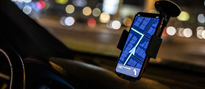 Phone based GPS in a car at night, lyft accidents